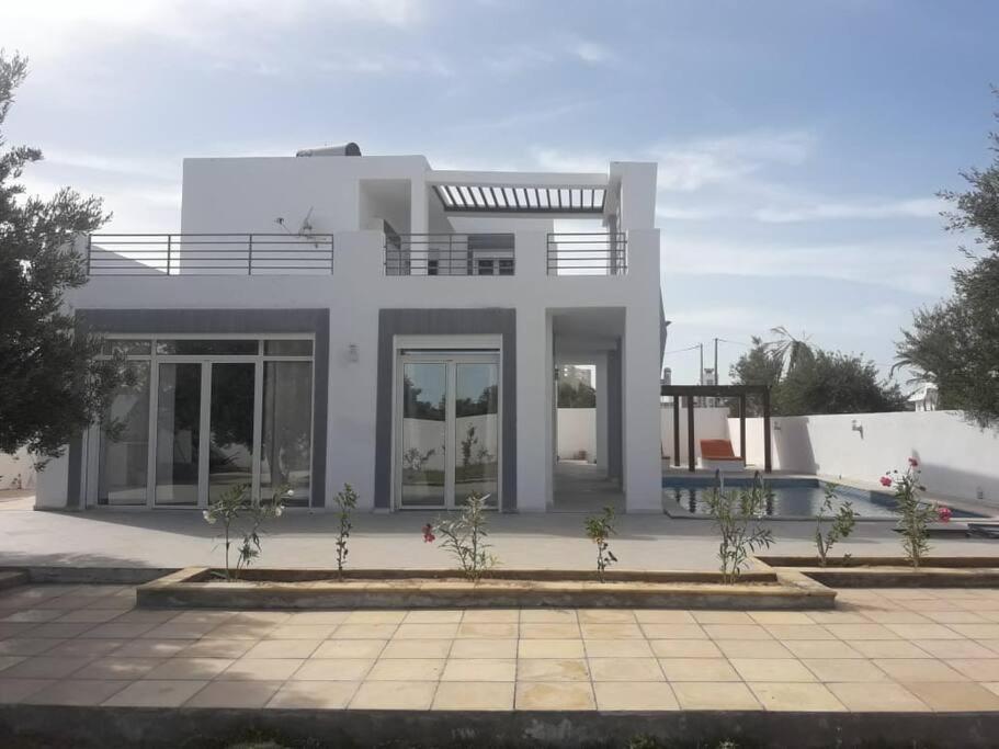 Magnifique Villa Avec Piscine Sur L'Ile De Djerba Pour Vacances Arkou Екстер'єр фото
